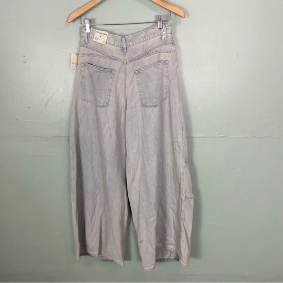 Free People‎ Westward Denim Jean Light Wash Blue Size 28 Baggy - Picture 7 of 9